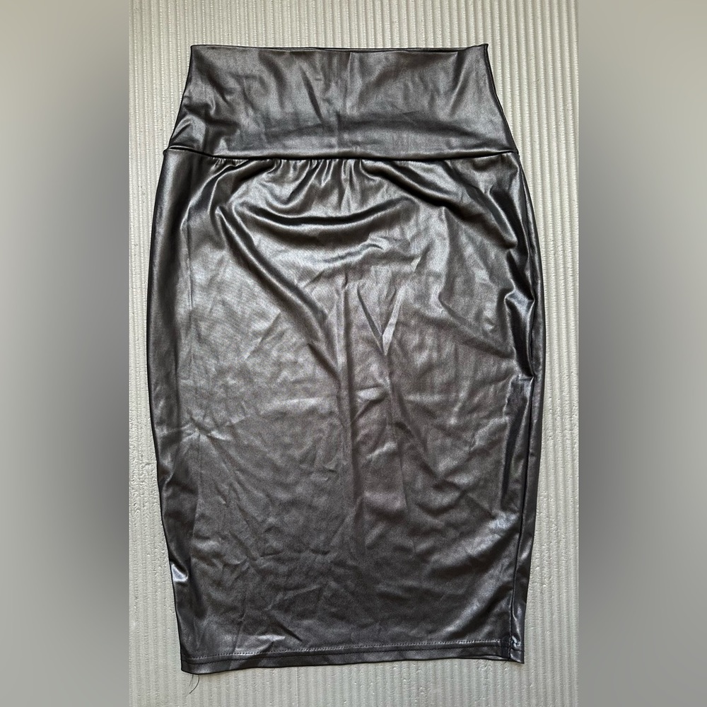 Faux Leather Pencil Skirt